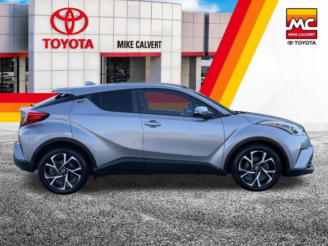 Used 2018 Toyota C-HR XLE FWD image 10
