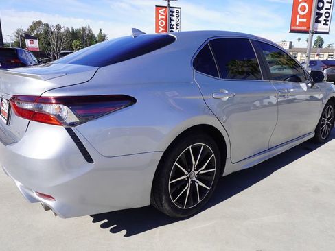 Certified 2023 Toyota Camry SE w/ Convenience Package image 7