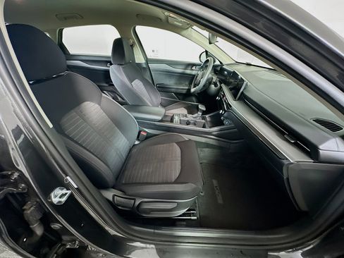 Used 2025 Kia K5 LXS image 31