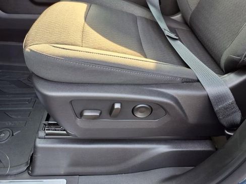 New 2026 GMC Sierra 1500 Elevation image 14