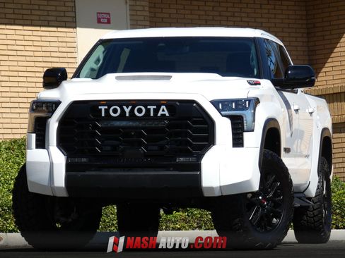 Used 2024 Toyota Tundra Limited AWD/4WD image 4