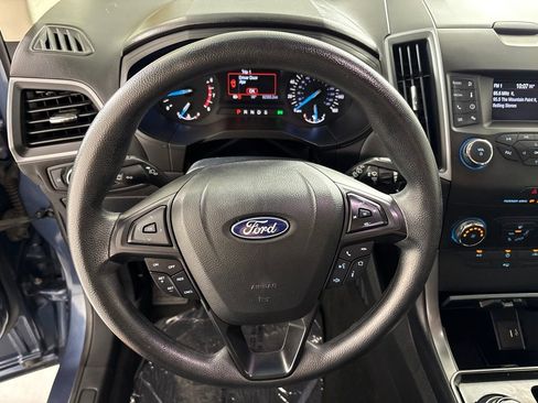 Used 2019 Ford Edge SE FWD image 32