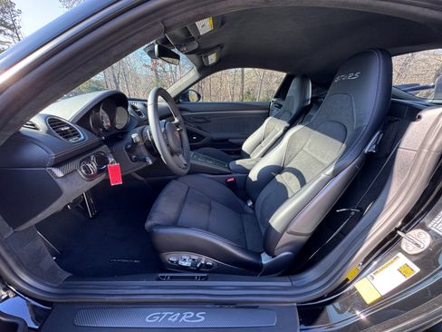 Used 2025 Porsche 718 Cayman GT4 RS image 32