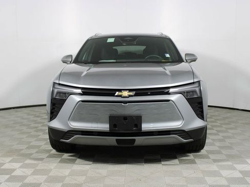 Used 2025 Chevrolet Blazer EV LT AWD/4WD image 22