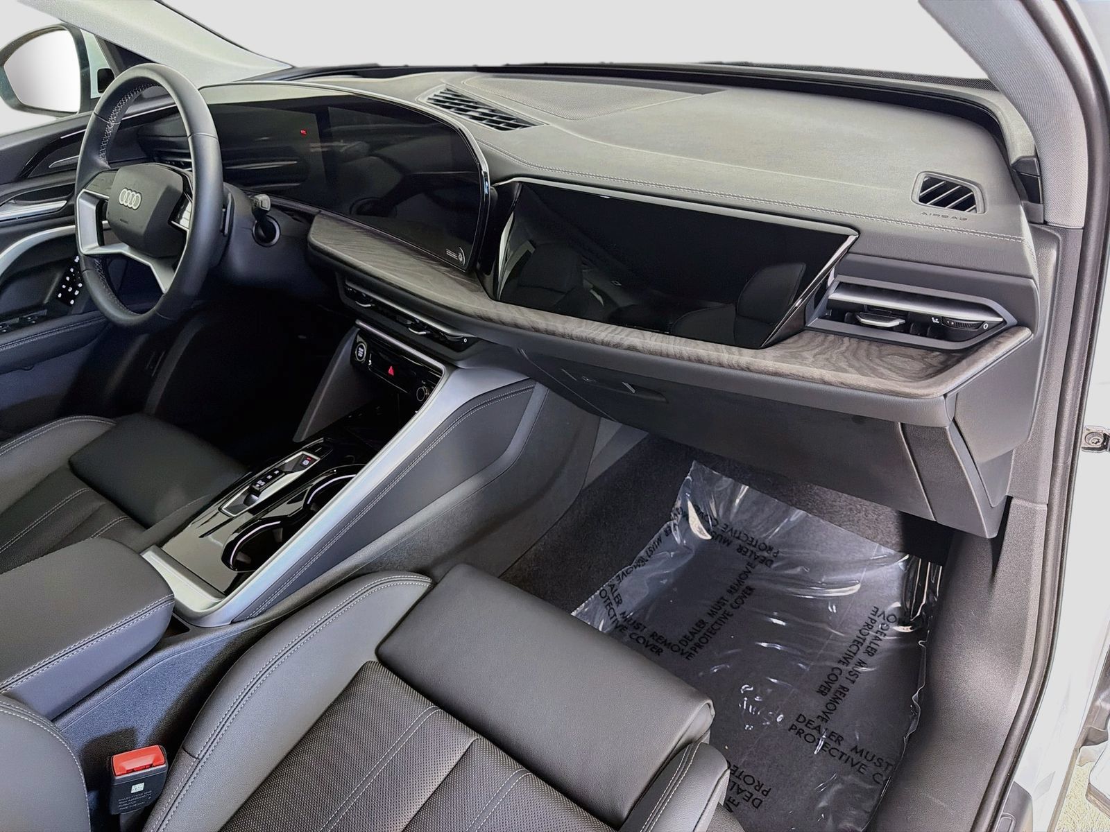 Certified 2025 Audi Q5 Premium w/ Premium Plus AWD/4WD image 30