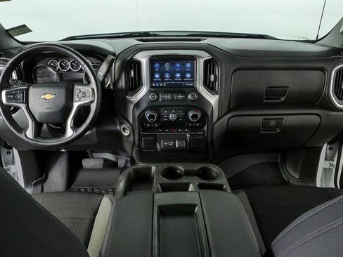 Certified 2021 Chevrolet Silverado 1500 LT w/ Z71 Off-Road Package AWD/4WD image 17