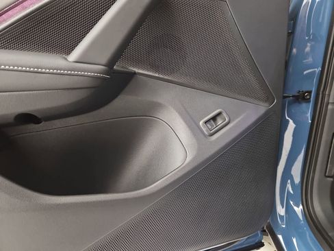 New 2026 Volkswagen Tiguan SE R-Line image 32