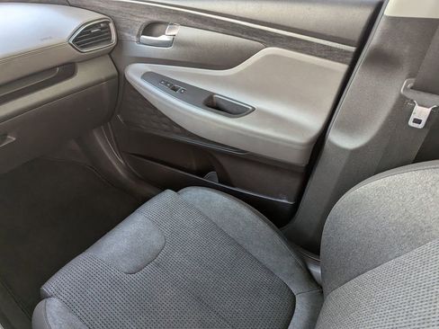 Used 2020 Hyundai Santa Fe SE w/ Cargo Package image 13