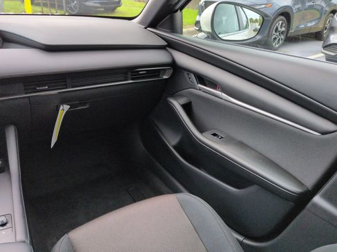 New 2026 MAZDA MAZDA3 s FWD image 17