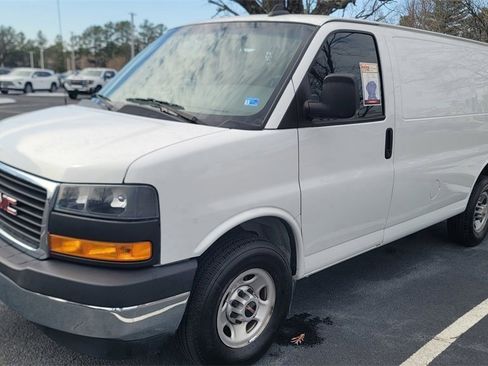 Used 2021 GMC Savana 2500 w/ Driver Convenience Package image 7