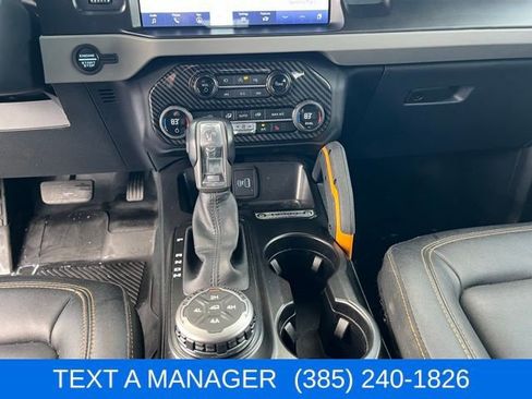 Used 2023 Ford Bronco Badlands image 20