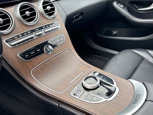 Used 2021 Mercedes-Benz C 300 4MATIC Sedan w/ Premium Package image 8