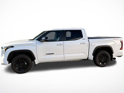 Used 2025 Toyota Tundra Limited image 5