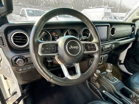 Used 2023 Jeep Wrangler Unlimited Sahara w/ Cold Weather Group image 12