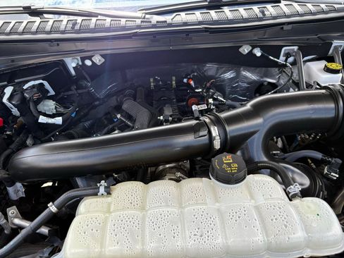 Used 2025 Ford Expedition Active AWD/4WD image 61