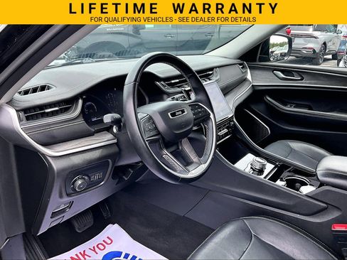 Used 2021 Jeep Grand Cherokee L Limited AWD/4WD image 14