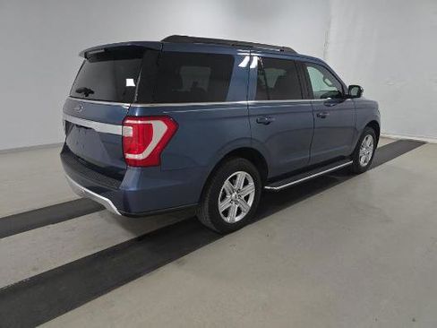 Used 2019 Ford Expedition XLT w/ Equipment Group 202A image 5