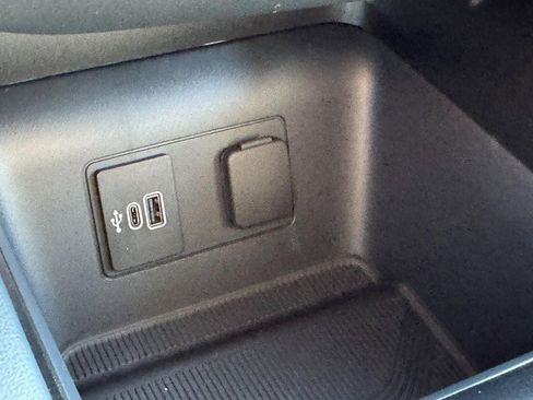 New 2026 Ford Explorer ST-Line w/ ST-Line Street Pack image 16