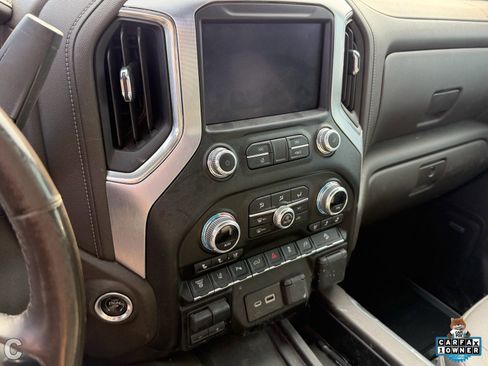 Used 2023 GMC Sierra 2500 SLT w/ SLT Premium Package image 9