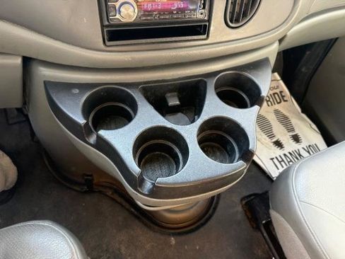 Used 2006 Ford E-450 and Econoline 450 E-450 image 27