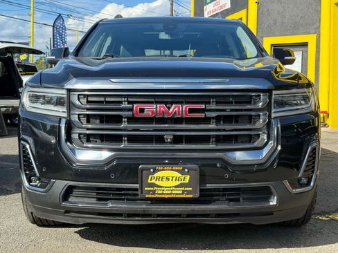 Used 2022 GMC Acadia AT4 w/ Technology Package image 2