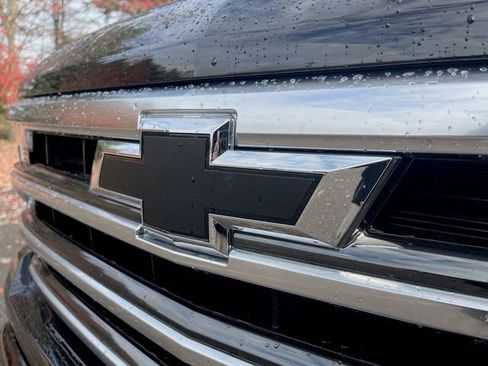 Used 2025 Chevrolet Silverado 1500 High Country image 33