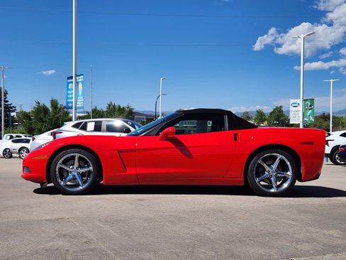 Used 2011 Chevrolet Corvette Convertible w/ Preferred Equipment Group RWD image 4