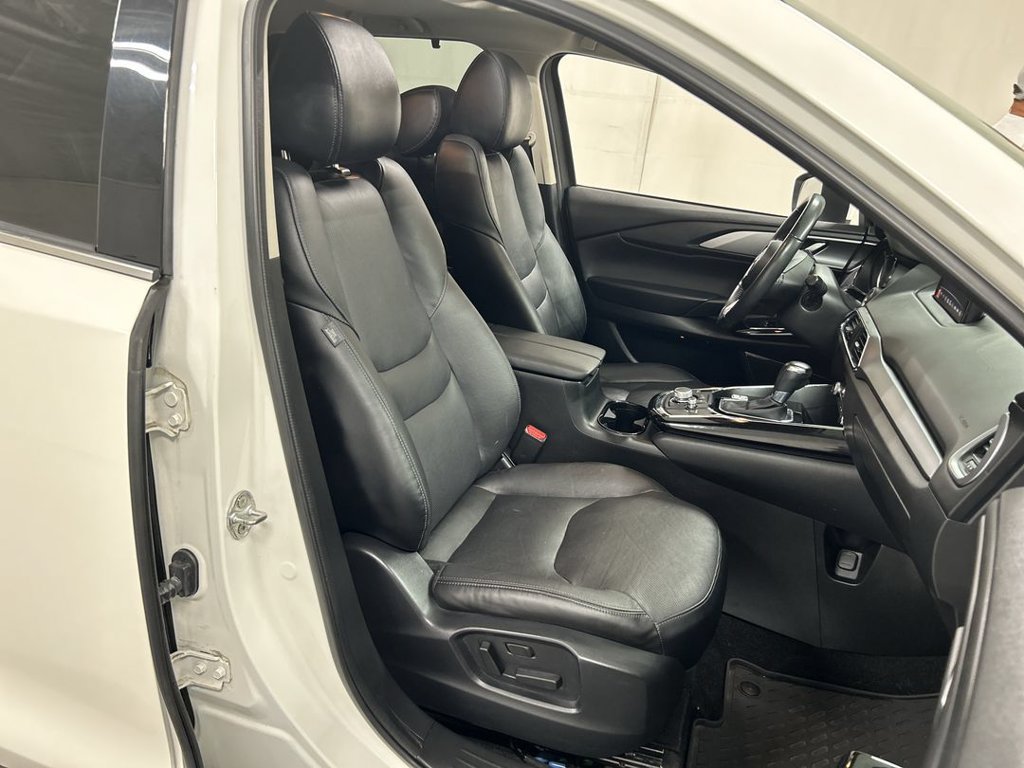 Used 2020 MAZDA CX-9 Touring w/ Touring Premium Package AWD/4WD image 24