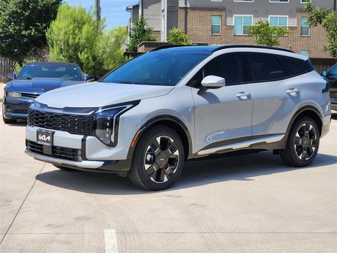New 2026 Kia Sportage SX image 2