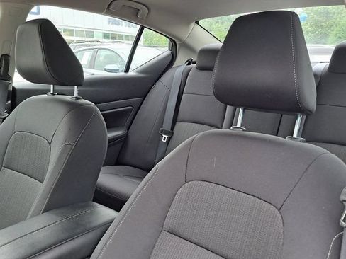 Used 2024 Nissan Altima 2.5 SV FWD image 22