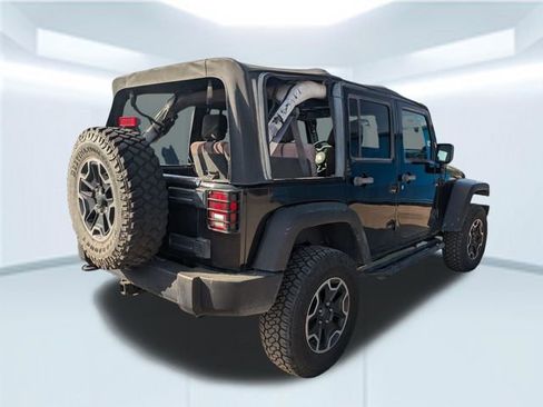 Used 2010 Jeep Wrangler Unlimited Sport AWD/4WD image 2