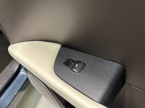 Used 2022 Lincoln Nautilus Black Label AWD/4WD image 18