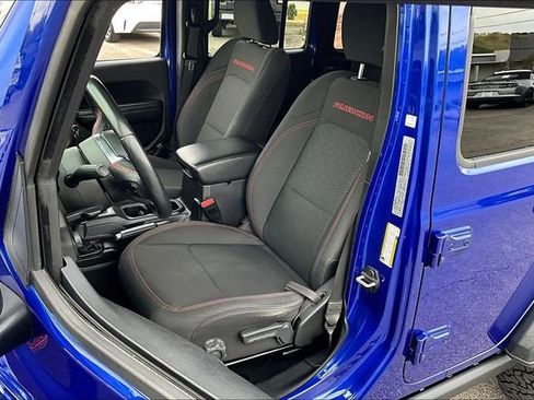 Used 2019 Jeep Wrangler Unlimited Rubicon w/ Dual Top Group image 18