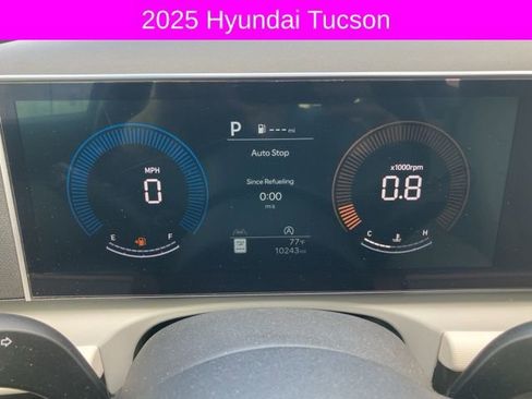 Used 2025 Hyundai Tucson SE image 29