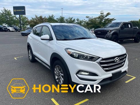 Used 2017 Hyundai Tucson SE w/ SE Popular Package 02 AWD/4WD image 1