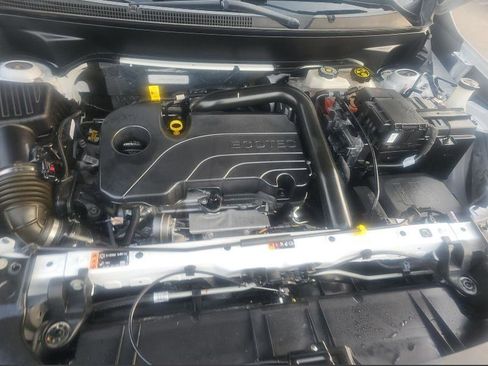 Used 2023 GMC Terrain SLE w/ Driver Convenience Package image 22