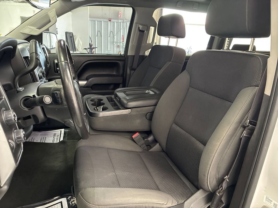 Used 2015 Chevrolet Silverado 1500 LT AWD/4WD image 9