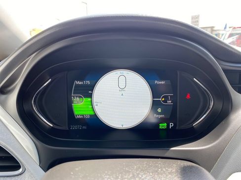Used 2019 Chevrolet Bolt LT FWD image 15