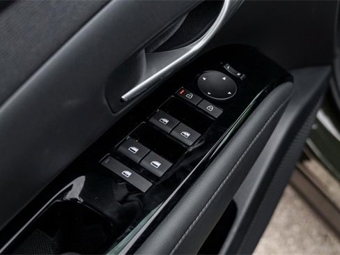 New 2025 Hyundai Santa Cruz SEL image 18