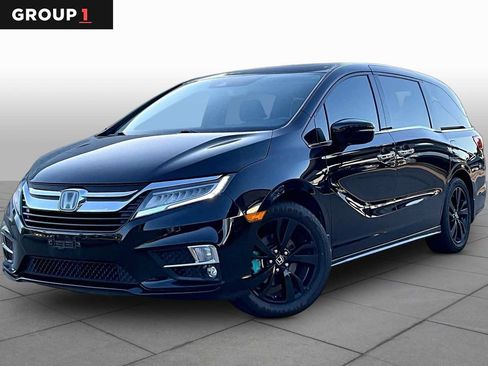 Used 2018 Honda Odyssey Elite image 1