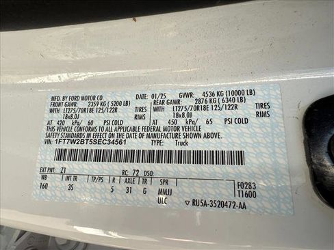 Used 2025 Ford F250 XLT image 24