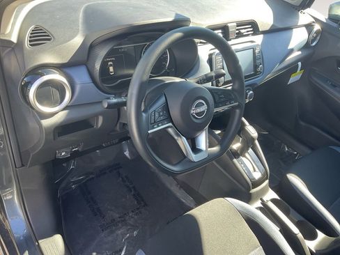 New 2025 Nissan Versa SV w/ Trunk Package image 17