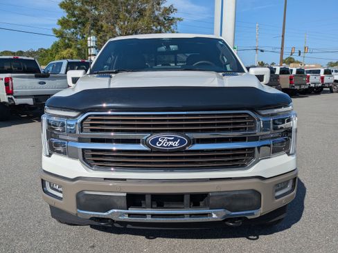 Used 2025 Ford F150 King Ranch w/ FX4 Off-Road Package image 9