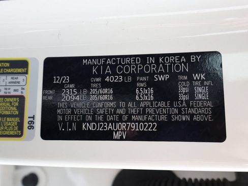 Used 2024 Kia Soul LX w/ Option Group 015 FWD image 46