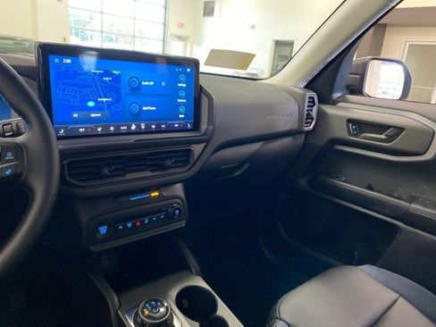 New 2025 Ford Bronco Sport Outer Banks w/ Outer Banks Tech Package+ AWD/4WD image 23