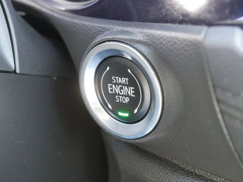 Used 2023 Buick Encore GX Essence w/ Experience Buick Package AWD/4WD image 23