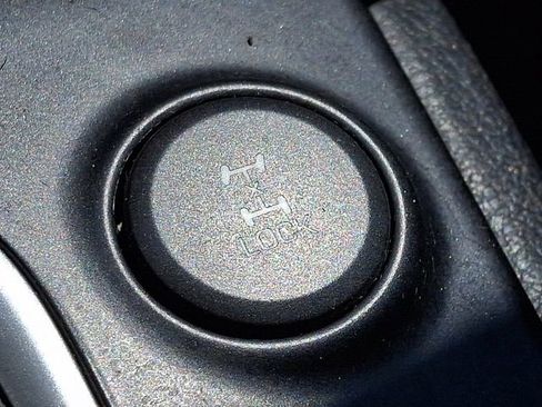 Used 2020 Hyundai Kona SEL AWD/4WD image 24