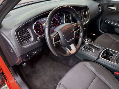 Used 2018 Dodge Charger R/T image 11