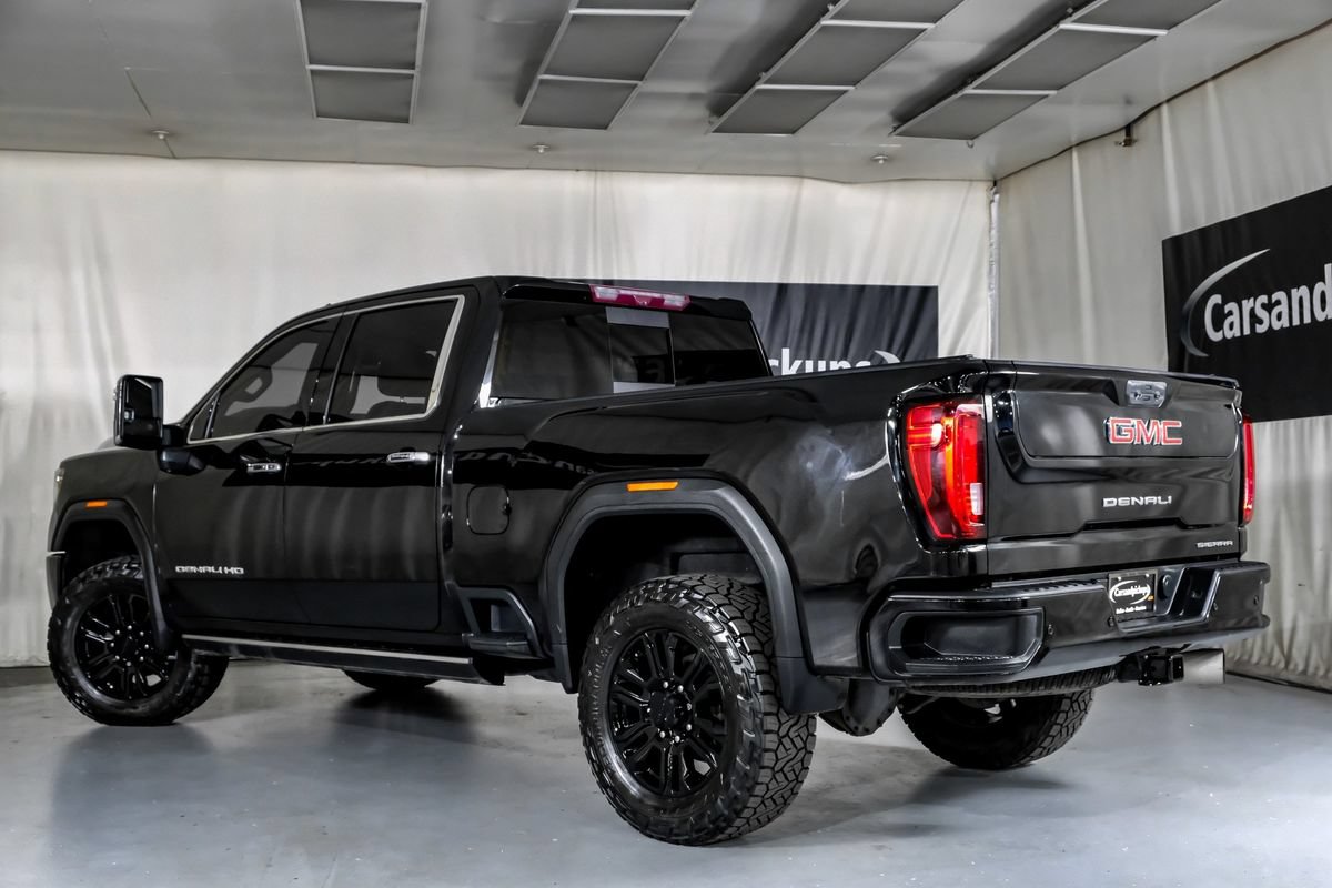 Used 2022 GMC Sierra 2500 Denali w/ Denali Black Diamond Edition AWD/4WD image 10