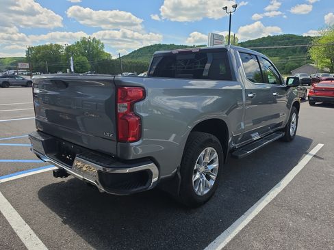 Used 2020 Chevrolet Silverado 1500 LTZ w/ LTZ Plus Package AWD/4WD image 3